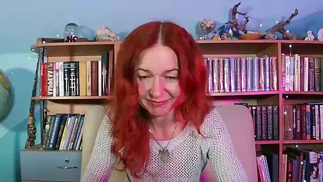 Foxilady357 online show from April 18, 2026, 1:57 pm