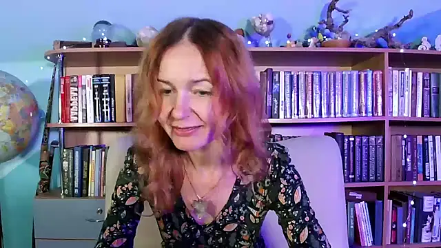 Snapshot of Foxilady357 chatting on October 14, 2025, 2:07 pm Foxilady357 online show from October 14, 2025, 2:07 pm