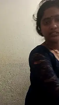 Snapshot of Guriya0076 chatting on April 12, 2026, 12:36 am Guriya0076 online show from April 12, 2026, 12:36 am