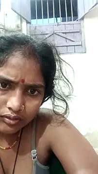 Snapshot of Guriya0076 chatting on March 13, 2026, 12:26 am Guriya0076 online show from March 13, 2026, 12:26 am