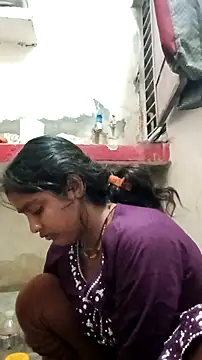 Snapshot of Guriya0076 chatting on April 4, 2026, 2:34 pm Guriya0076 online show from April 4, 2026, 2:34 pm