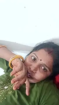 Snapshot of Guriya0076 chatting on April 26, 2026, 12:35 pm Guriya0076 online show from April 26, 2026, 12:35 pm