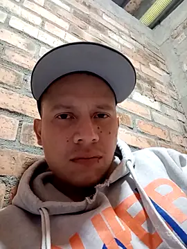 GaaraDiaz online show from October 16, 2025, 2:31 am