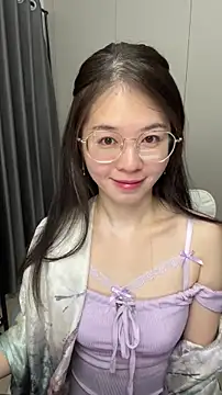 Qianqian-888 online show from November 30, 2025, 1:06 am