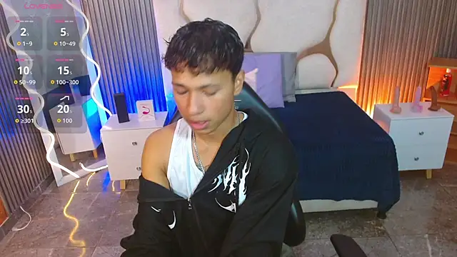 Snapshot of Ette_tay chatting on November 13, 2025, 11:19 pm Ette tay online show from November 13, 2025, 11:19 pm