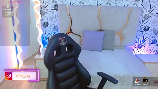 Snapshot of Ette_tay chatting on September 11, 2025, 3:17 am Ette tay online show from September 11, 2025, 3:17 am