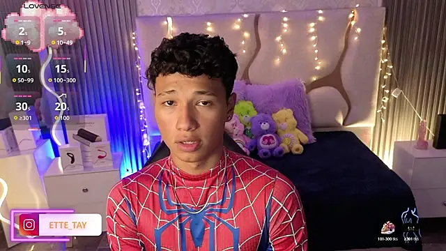 Snapshot of Ette_tay chatting on February 24, 2026, 3:18 am Ette tay online show from February 24, 2026, 3:18 am