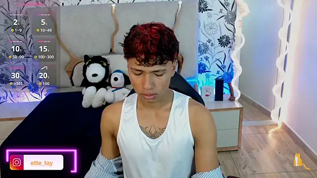 Snapshot of Ette_tay chatting on October 13, 2025, 3:08 am Ette tay online show from October 13, 2025, 3:08 am