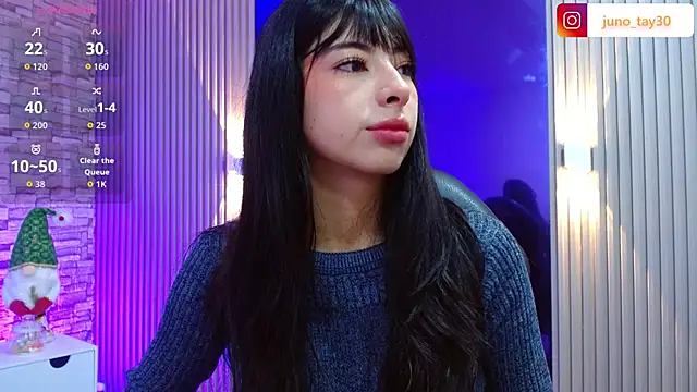 Snapshot of juno_tay chatting on December 2, 2025, 11:45 am juno tay online show from December 2, 2025, 11:45 am