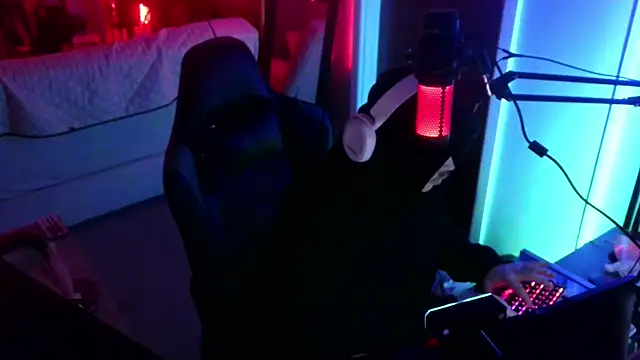 Snapshot of Bigboyballen chatting on February 15, 2026, 12:22 am Bigboyballen online show from February 15, 2026, 12:22 am