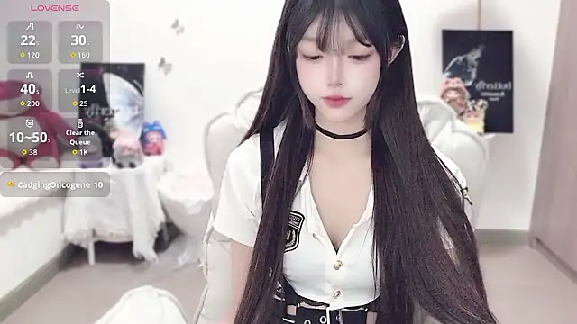 -EEBABY online show from October 23, 2025, 12:53 am