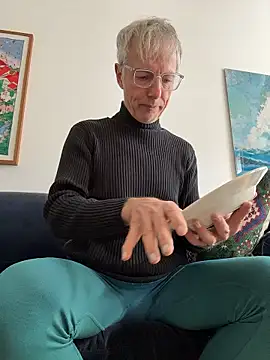 SexyLeon8 online show from January 8, 2026, 9:59 am