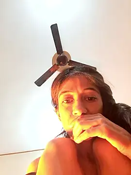 babe jasmine online show from January 11, 2026, 6:31 am