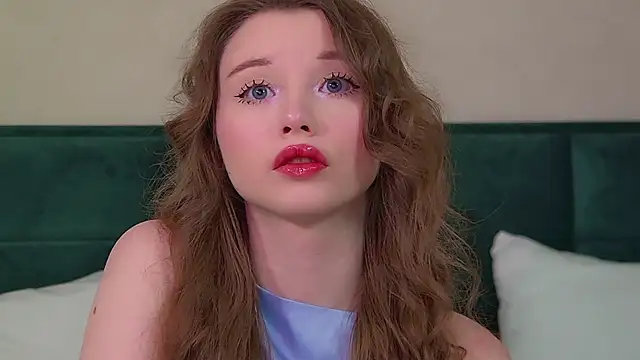 KeiraAsti online show from April 24, 2026, 6:21 pm