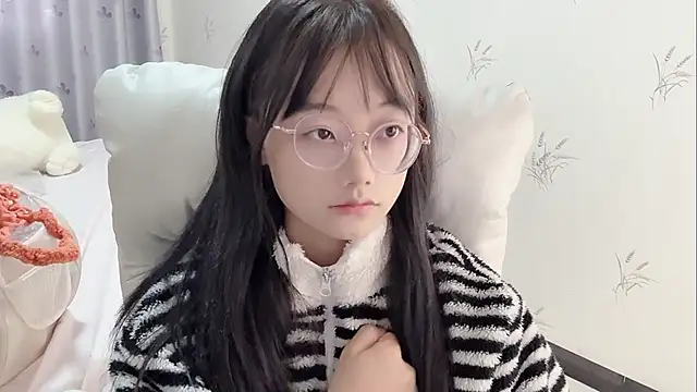 puppy-999 online show from March 18, 2026, 1:53 am