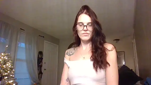 Miss honey94 online show from December 21, 2025, 12:18 pm