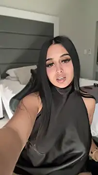 LilMisIndianx online show from May 6, 2026, 11:58 am