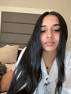 LilMisIndianx online show from January 12, 2026, 1:40 pm