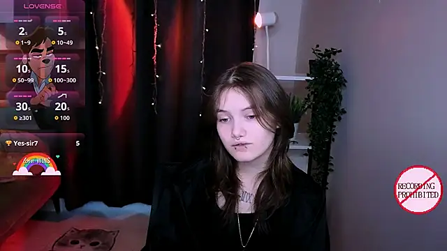 Dilara xBaby online show from July 8, 2026, 2:07 pm