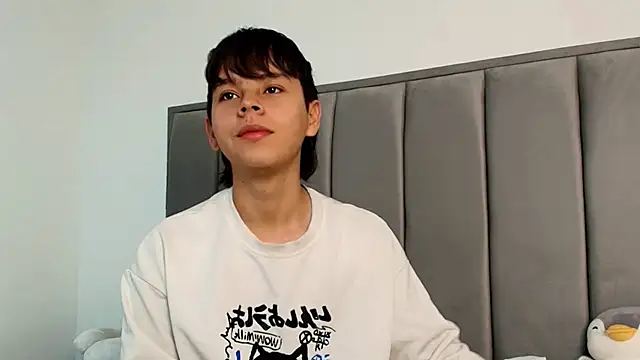 Snapshot of nico_leroy chatting on September 20, 2025, 1:05 pm nico leroy online show from September 20, 2025, 1:05 pm