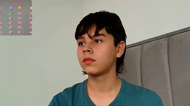 Snapshot of nico_leroy chatting on October 2, 2025, 7:39 pm nico leroy online show from October 2, 2025, 7:39 pm