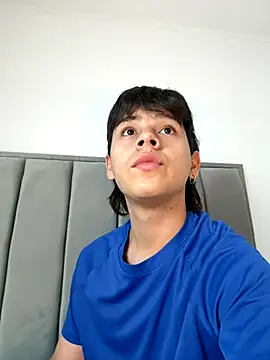 Snapshot of nico_leroy chatting on October 4, 2025, 7:37 pm nico leroy online show from October 4, 2025, 7:37 pm