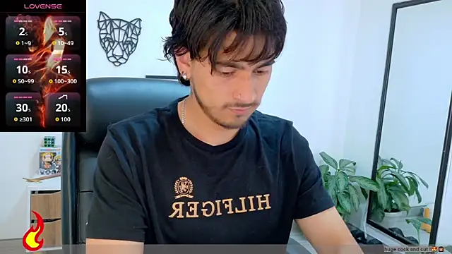 Snapshot of Elian_savoy chatting on February 11, 2026, 10:04 am Elian savoy online show from February 11, 2026, 10:04 am