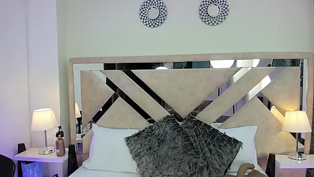 ximena vasquez8 online show from March 16, 2026, 3:03 am