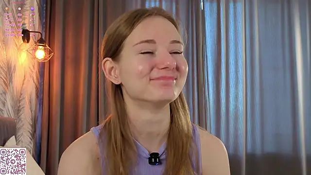 ElvinaRose online show from March 31, 2026, 4:25 am