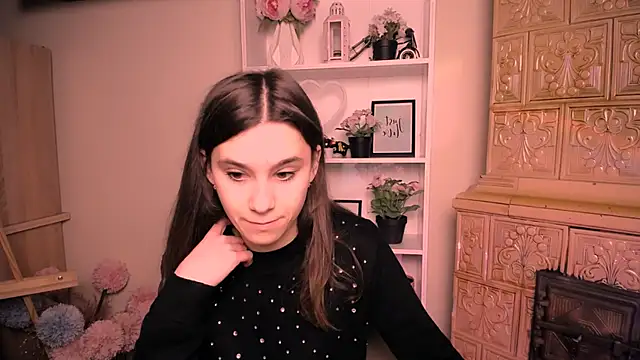 RosaRay  online show from April 3, 2026, 6:31 am