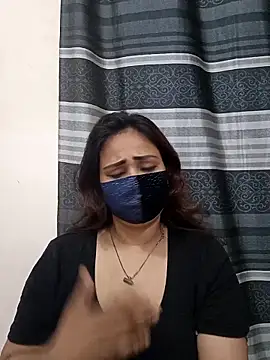 Mow 955 online show from September 18, 2025, 6:33 pm