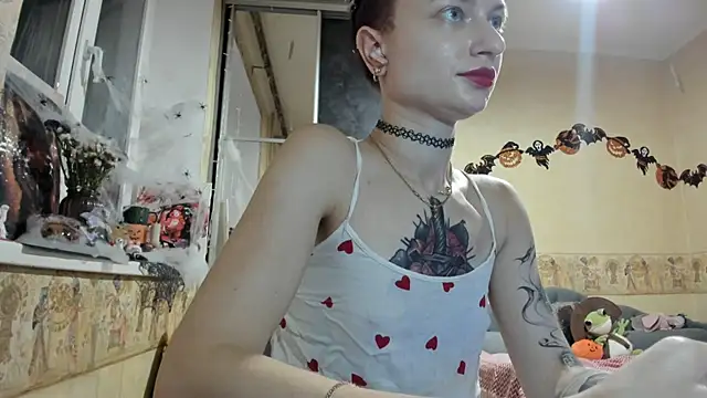 WatsonMi online show from October 10, 2025, 2:29 pm