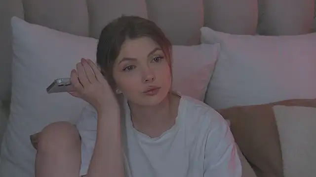 Snapshot of miamunn chatting on February 2, 2026, 10:53 pm miamunn online show from February 2, 2026, 10:53 pm