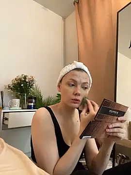 miamunn online show from October 18, 2025, 8:00 pm