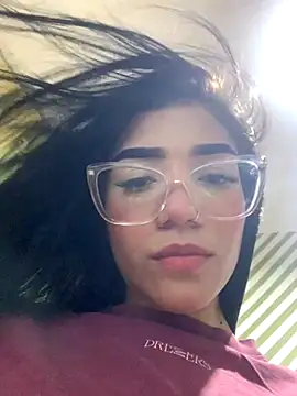 ElaRose 12 online show from October 4, 2025, 8:43 pm