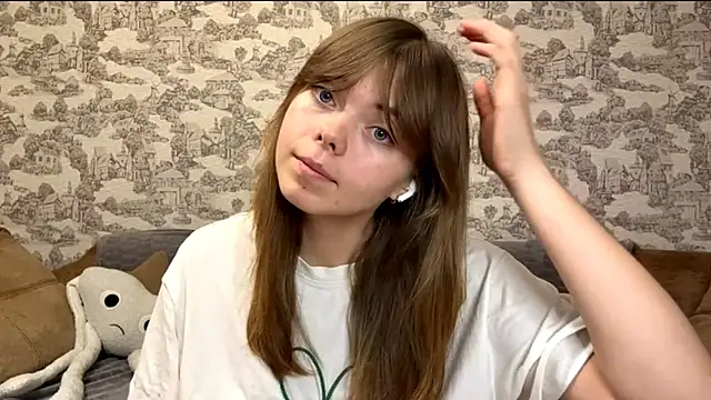 Snapshot of CoralinaEastoy chatting on September 28, 2025, 9:22 pm CoralinaEastoy online show from September 28, 2025, 9:22 pm