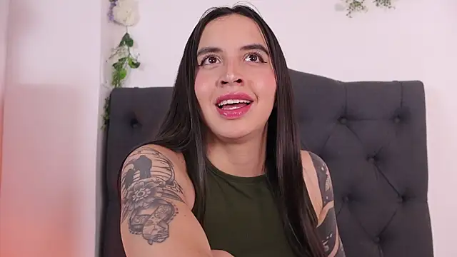 kaylee lee online show from February 5, 2026, 3:35 am