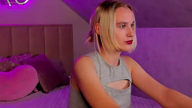 Carolin Miller online show from October 21, 2025, 5:40 am