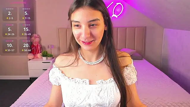 Carrie Roberts online show from November 27, 2025, 9:21 am