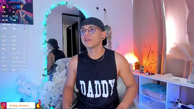 jhosepMoreno online show from May 14, 2026, 3:09 pm