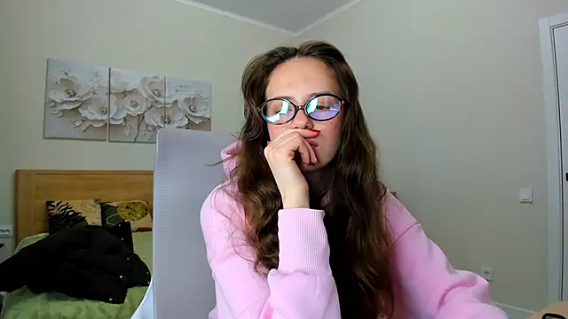 roxxxy 10 online show from January 15, 2026, 2:26 am