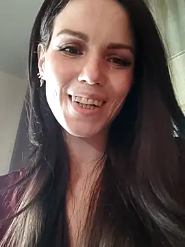 Angie meow online show from October 13, 2025, 12:51 pm