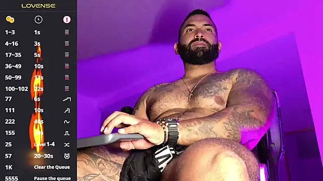 Max-prada online show from July 28, 2026, 2:08 am