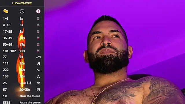 Max-prada online show from July 14, 2026, 2:27 am