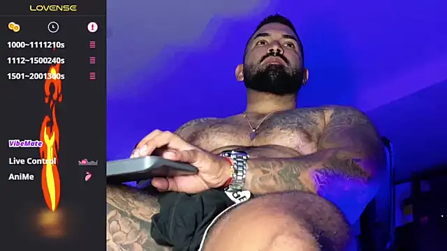 Max-prada online show from June 25, 2026, 5:12 am