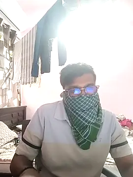 deliciousdik69 online show from October 27, 2025, 9:43 am