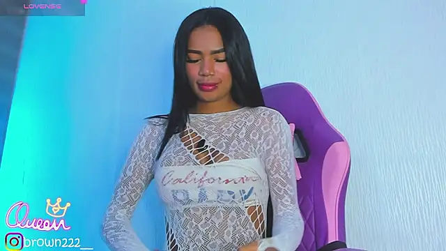  naomibrown  online show from March 1, 2026, 6:13 am