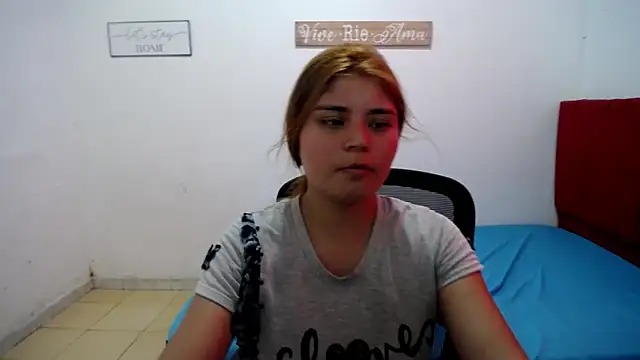 Snapshot of keilicita_tonny_18 chatting on September 9, 2025, 5:00 pm keilicita tonny 18 online show from September 9, 2025, 5:00 pm