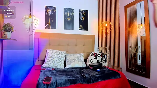 Snapshot of _samanthaa_foxx chatting on September 24, 2025, 11:50 am samanthaa foxx online show from September 24, 2025, 11:50 am
