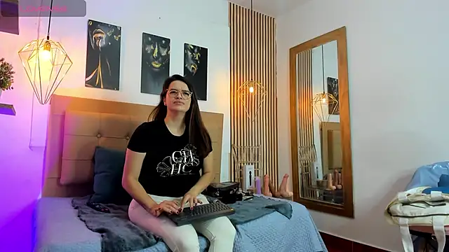Snapshot of _samanthaa_foxx chatting on September 12, 2025, 10:48 am samanthaa foxx online show from September 12, 2025, 10:48 am